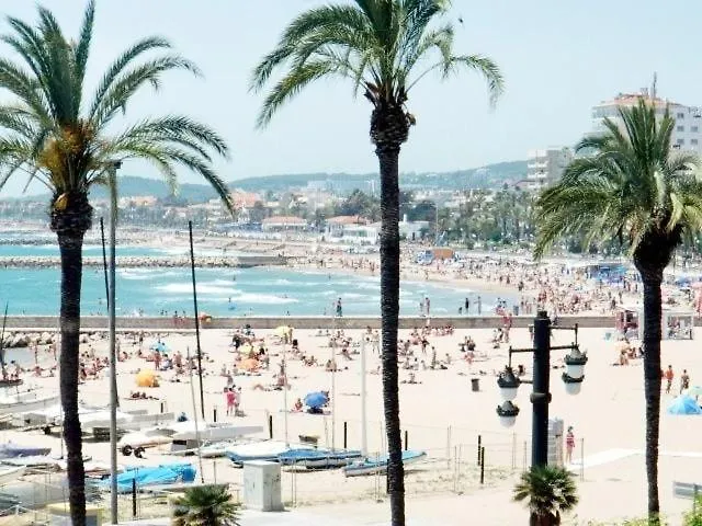 Pis Sitges Centre Apartment